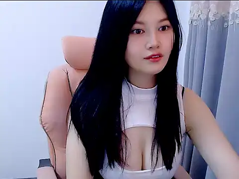 Snapshot of Little-sweet chatting on September 2025 01:28:01 AM Little-sweet online show from September 2025 01:28:01 AM