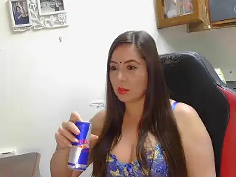 Kiara zoya online show from February 2025 11:16:02 PM