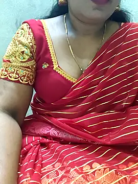 Snapshot of MaaliiiPonuTamil chatting on May 2026 06:15:02 PM MaaliiiPonuTamil online show from May 2026 06:15:02 PM