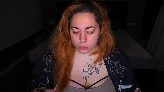 Kittywakee online show from December 2025 09:43:01 PM