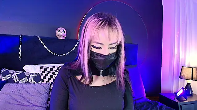 Snapshot of Aylen_darkmoor chatting on May 2026 07:45:02 PM Aylen darkmoor online show from May 2026 07:45:02 PM