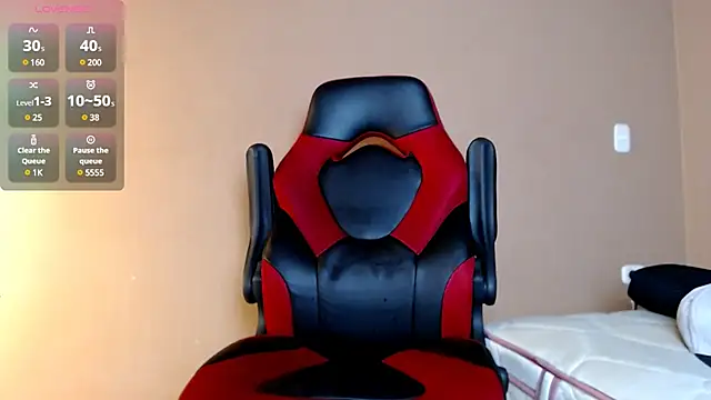 Snapshot of karlgiles_ chatting on January 2025 06:21:01 PM karlgiles online show from January 2025 06:21:01 PM