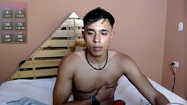 Snapshot of karlgiles_ chatting on March 2025 06:34:01 PM karlgiles online show from March 2025 06:34:01 PM