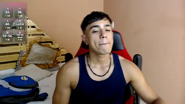 Snapshot of karlgiles_ chatting on March 2025 06:11:02 PM karlgiles online show from March 2025 06:11:02 PM