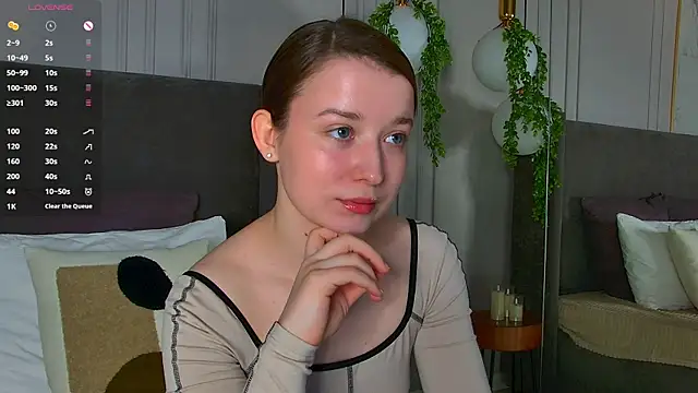 MichelleHaynes online show from March 2025 02:55:02 PM