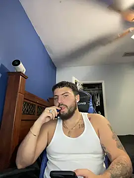 Snapshot of MasterKvn chatting on January 2025 01:15:01 AM MasterKvn online show from January 2025 01:15:01 AM