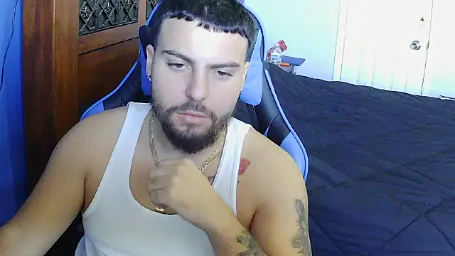 Snapshot of MasterKvn chatting on February 2025 07:31:02 PM MasterKvn online show from February 2025 07:31:02 PM