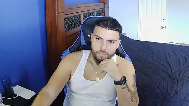 Snapshot of MasterKvn chatting on February 2025 05:58:01 PM MasterKvn online show from February 2025 05:58:01 PM