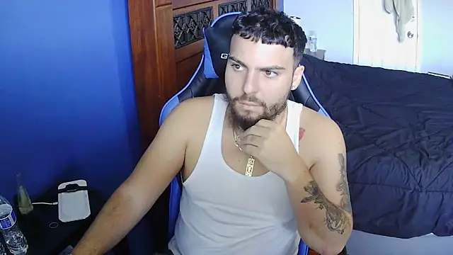 Snapshot of MasterKvn chatting on March 2025 06:12:02 PM MasterKvn online show from March 2025 06:12:02 PM