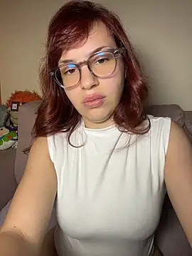 Snapshot of AgnesCampp chatting on May 2026 10:50:02 PM AgnesCampp online show from May 2026 10:50:02 PM