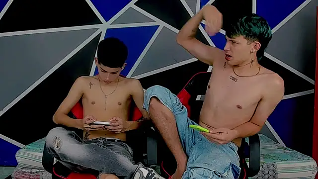 migueyalejo teens online show from March 2025 06:10:02 AM