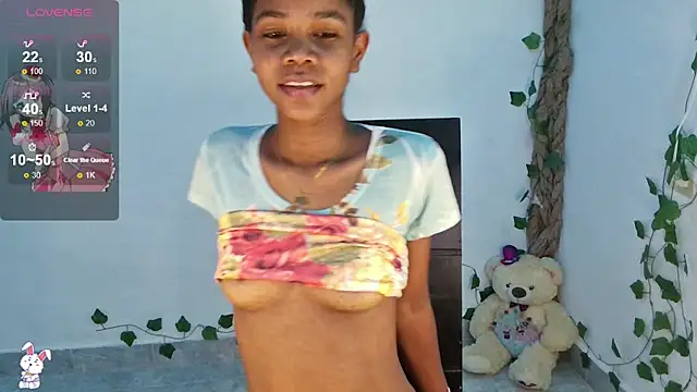 Luciia cute online show from March 2025 06:43:01 AM