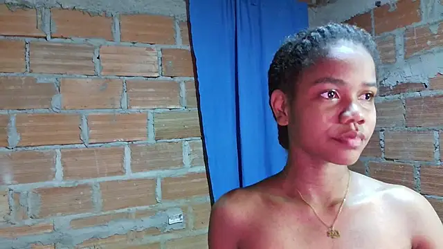 Luciia cute online show from November 2025 08:55:01 PM