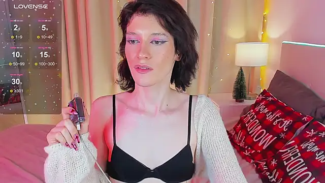 Snapshot of Kolette_Gray chatting on December 2024 04:58:01 PM Kolette Gray online show from December 2024 04:58:01 PM