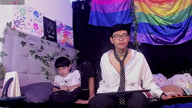 Snapshot of jacks_hotter chatting on January 2025 01:10:02 AM jacks hotter online show from January 2025 01:10:02 AM