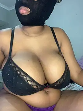 blackshortzbarbie online show from March 2025 11:05:01 AM