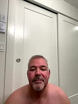 aarosteev2 online show from December 2024 07:44:01 PM