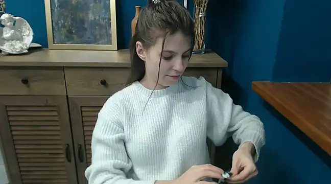 felicity gold online show from December 2024 07:11:01 PM