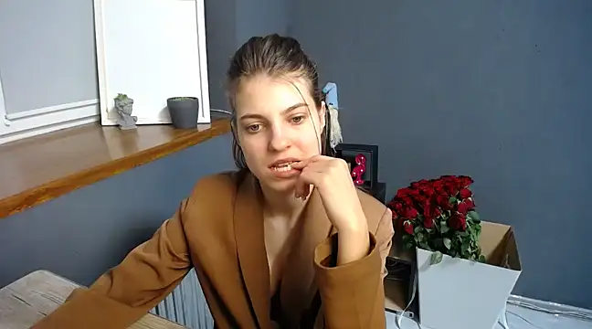 felicity gold online show from February 2025 10:38:02 AM