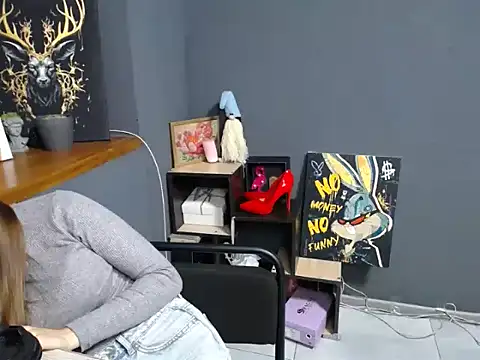 felicity gold online show from October 2025 06:13:02 AM