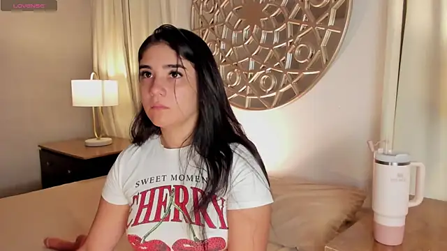 Belliinda 21 online show from November 2025 06:51:02 PM