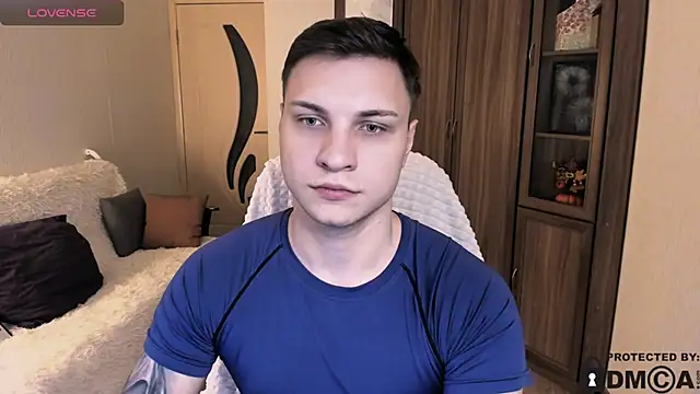 handsome guy01 online show from November 2025 07:59:02 PM