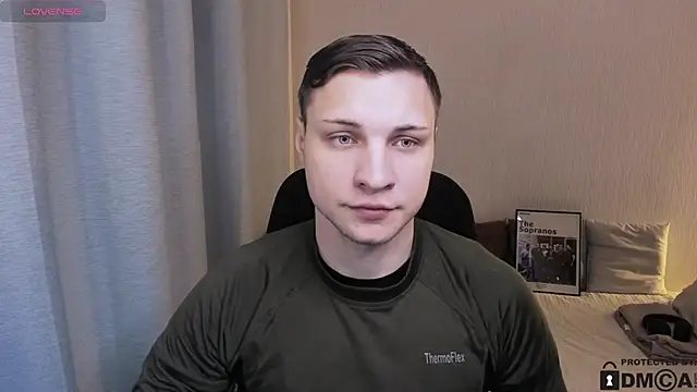 Snapshot of handsome_guy01 chatting on February 2026 04:49:01 PM handsome guy01 online show from February 2026 04:49:01 PM