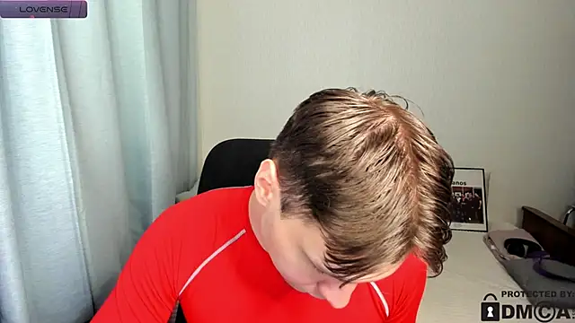 Snapshot of handsome_guy01 chatting on February 2026 01:09:01 AM handsome guy01 online show from February 2026 01:09:01 AM