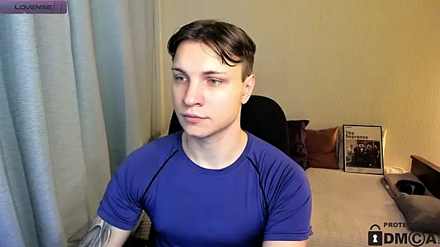 Snapshot of handsome_guy01 chatting on February 2026 02:48:02 AM handsome guy01 online show from February 2026 02:48:02 AM