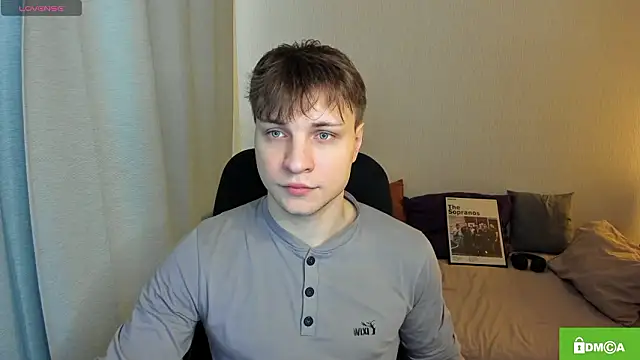 Snapshot of handsome_guy01 chatting on February 2026 02:14:01 PM handsome guy01 online show from February 2026 02:14:01 PM