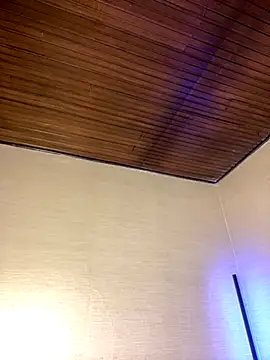 Praga Pink online show from November 2025 04:24:01 AM