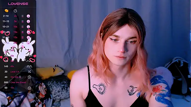 Alice Hells online show from September 2025 04:05:02 AM