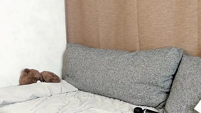 EngelFugler online show from March 2025 03:16:02 PM