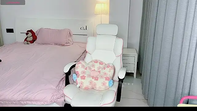 -Wendy   online show from February 2025 11:04:02 PM