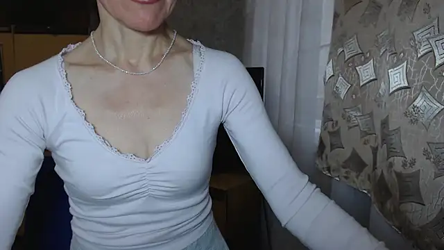 Snapshot of Pepper_mur chatting on December 2025 06:41:01 AM Pepper mur online show from December 2025 06:41:01 AM