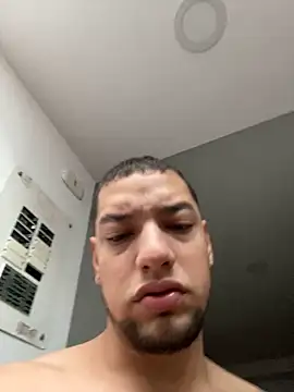 Snapshot of MrSoulMommy chatting on December 2024 11:29:01 AM MrSoulMommy online show from December 2024 11:29:01 AM