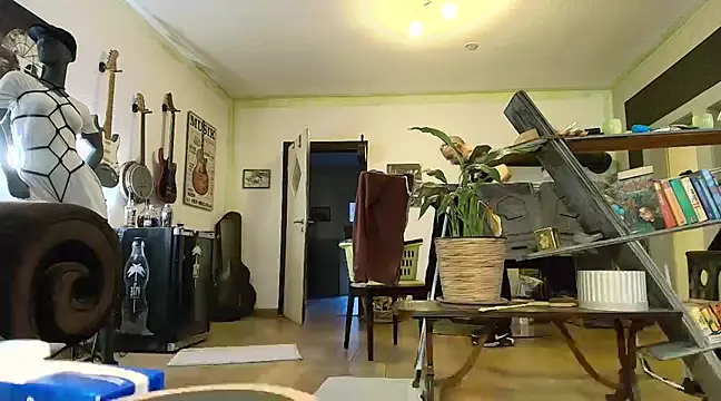 Kingsscepter online show from February 2025 04:36:02 PM