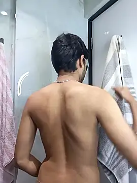 skinnyyyyyyyyy online show from November 2025 04:45:02 AM