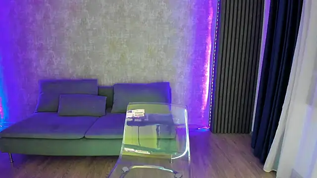 Milla Heart online show from March 2025 05:18:01 PM