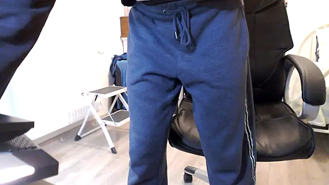 SteveStiffbone online show from February 2025 08:20:02 PM