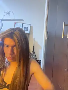 Rouse Hilton online show from October 2025 07:36:02 PM