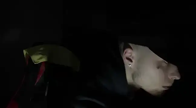 Snapshot of Antik chatting on January 2025 01:19:01 AM Antik online show from January 2025 01:19:01 AM