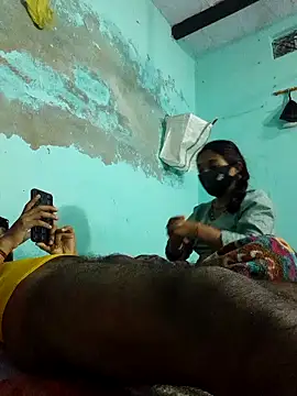 Snapshot of Surajpuja79 chatting on November 2025 04:19:02 PM Surajpuja79 online show from November 2025 04:19:02 PM