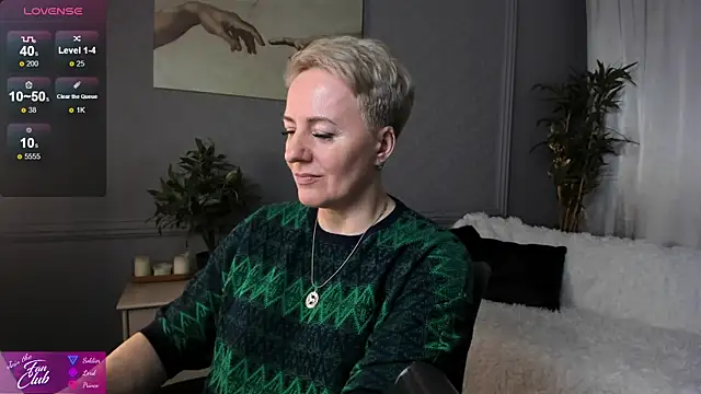 Nika Smit online show from March 2025 02:26:01 PM