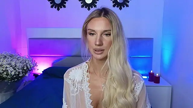 Snapshot of Megan_Kira chatting on May 2026 05:47:01 AM Megan Kira online show from May 2026 05:47:01 AM