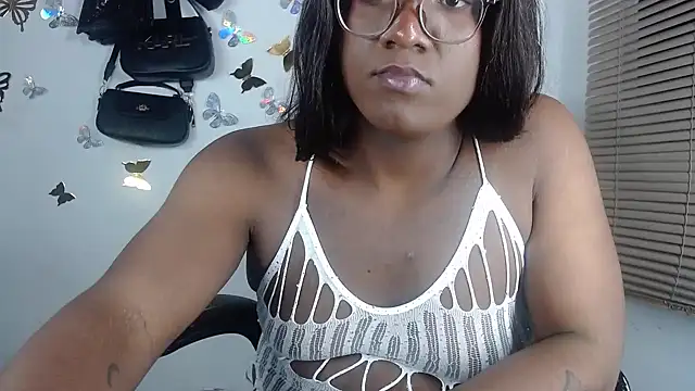 bigcrisblack online show from October 2025 09:00:01 AM