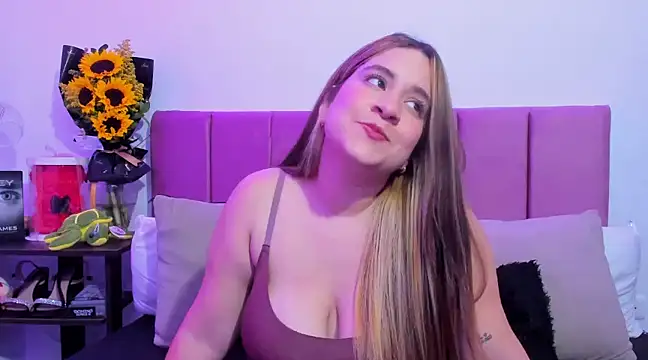 EmmyGray online show from December 2024 07:39:02 AM