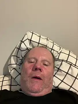 Snapshot of masterjerseyjoe chatting on December 2024 08:15:02 AM masterjerseyjoe online show from December 2024 08:15:02 AM