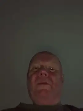 Snapshot of masterjerseyjoe chatting on January 2025 12:18:01 PM masterjerseyjoe online show from January 2025 12:18:01 PM