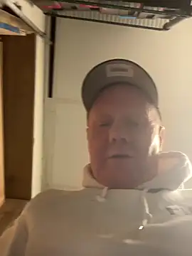 Snapshot of masterjerseyjoe chatting on February 2025 12:05:02 AM masterjerseyjoe online show from February 2025 12:05:02 AM